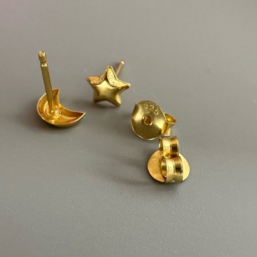 14K Gold Vermeil Celestial Mismatched Star & Moon Stud Earrings - Picture 8 of 11